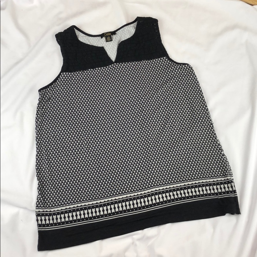 Classic Sleeveless Blouse, Size L